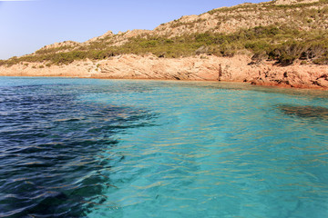 Arcipelago della Maddalena, la meravigliosa Sardegna e la spiaggia rosa. 