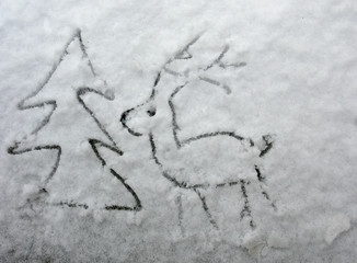 Children's drawing on the snow