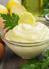 Mayonnaise with olive oil and lemon