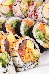 various fish sushi plate