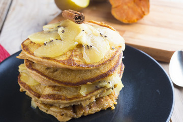 Pancakes of yam and kiwi © DalaiFood