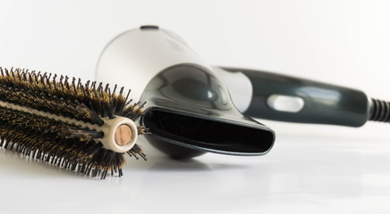 hair dryer and comb brush