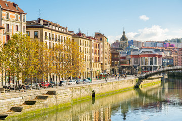 Fototapeta premium downtown bilbao on sunny day, spain