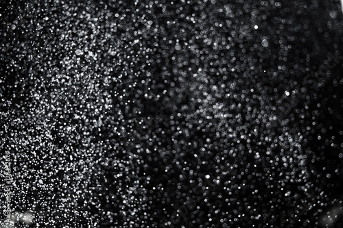 "Falling snow on black background." Stockfotos und lizenzfreie Bilder auf Fotolia.com - Bild