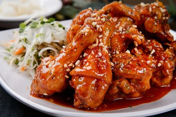  seasoned spicy chicken, yangnyeom chicken, 양념치킨