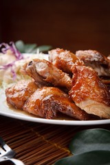 roasted soy sauce chicken, 훈제간장치킨, ganjang chicken