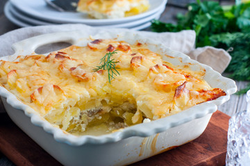 Fish And Fennel Potato Pie with Crunchy Potato Topping