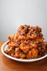 garlic chicken, 마늘치킨, fried with garlic	