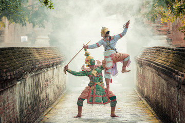 Thailand culture Dancing art in masked Khon hanuman and Tos-Sa-K