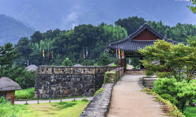 Fototapeta na wymiar Fortress in Naganeupseong Folk Village.