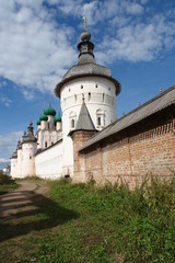 Fototapeta na wymiar Kremlin of Rostov Veliky in Russia