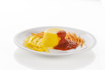 mousse di peperone giallo con passata di pomodori e carote