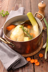 poule au pot,chicken stew with vegetable