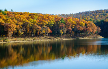 Fototapeta premium Tionesta Lake and Dam