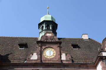 Fototapeta na wymiar Neues Rathaus in Freiburg