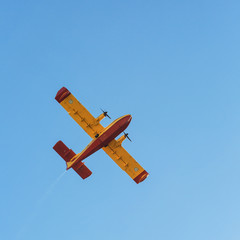 The aircraft for fire fighting