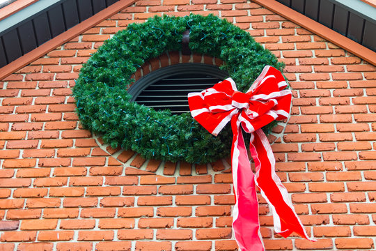 ChristmasWreath on the Brick Wall