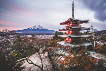 Poster Mount Fuji, Chureito-pagode in de herfst © Summit Art Creations