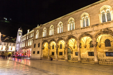 Fototapeta na wymiar Walking street in Dubrovnik