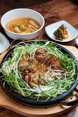 누룽지통닭, nurungji tongdak, crust of overcooked rice