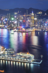 Naklejka premium Victoria Harbor of Hong Kong at night