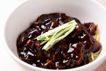 jajangmyeon, black-bean-sauce noodles, 짜장면
