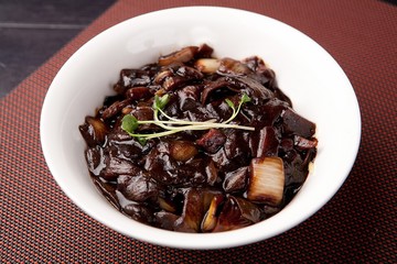 짜장면,jajangmyeon, black-bean-sauce noodles,간짜장,gan zhajjang
