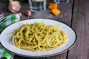 Pasta with cheese and avocado