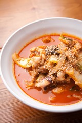 짬뽕, jjamppong, Chinese-style noodles with vegetables and seafood