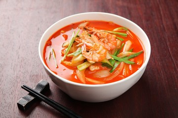 해물짬뽕, haemul jjamppong, Chinese-style noodles with vegetables and seafood, seafood jjamppong