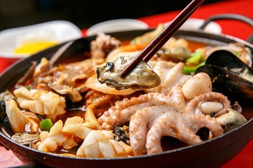 해물짬뽕, haemul jjamppong, Chinese-style noodles with vegetables and seafood, seafood jjamppong