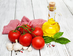 organic tomatoes olive oil and garlic