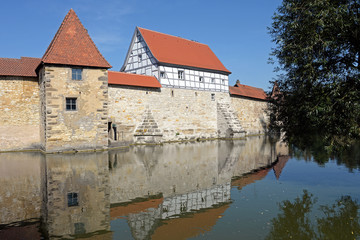 Fototapeta na wymiar Stadtbefestigung von Weissenburg