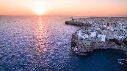 visita aerea di polignano a mare