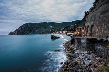 Monterosso wieczór półwysep © BlackMediaHouse