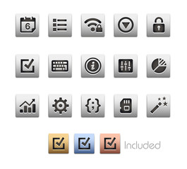 Interface Icons 4 / The vector file Includes 4 color versions in different layers.