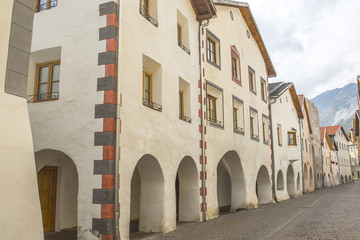 Fototapeta na wymiar Typical architecture of the town of Glorenza in South Tyrol (Italy)