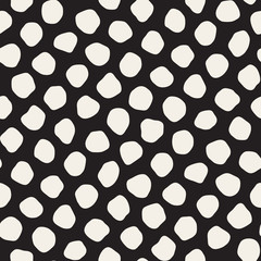 Vector Seamless Black And White Jumble Circles Pattern