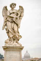 Fototapeta premium Bernini Angel on the ponte Sant'Angelo in Rome