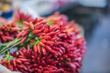 peperoncini piccanti al mercato