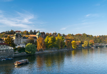 Obraz premium Autumn panorama with Vltava River and Prague Castle, Central Europe, Czech Republic