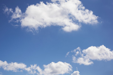 Obraz premium Realistic blue sky clouds, refresh day background