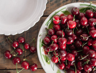 Fresh Sweet Cherries