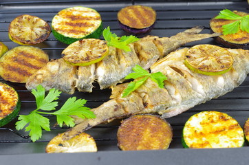 fried fish with vegetables