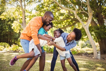 Fototapeta premium Happy family having fun 
