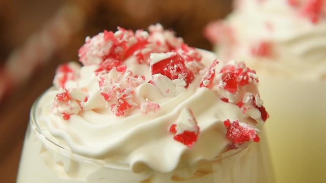 Christmas peppermint white hot chocolate