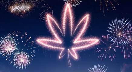 Foto op Canvas Night sky with fireworks shaped as a weed leaf.(series) © eyegelb