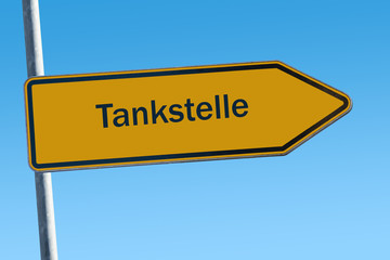 Schild 65 - Tankstelle