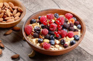 Oats nuts berries