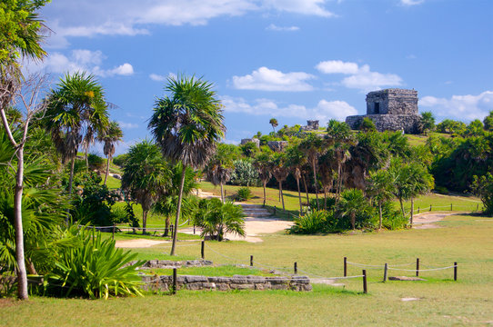 Tulum ruins Mexico